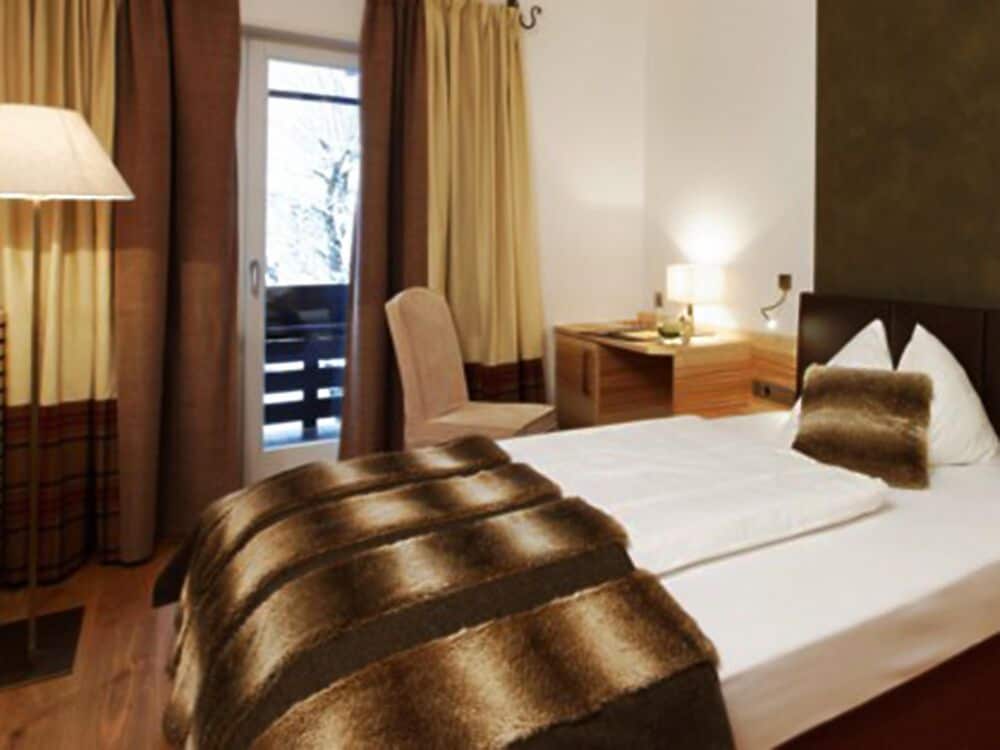 

Roma - Villa Ottone - Residence Hotel Alpinum