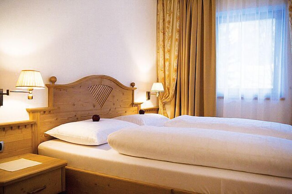 

Napoli - Val Pusteria, Montagna Italia - Residence Hotel Alpinum