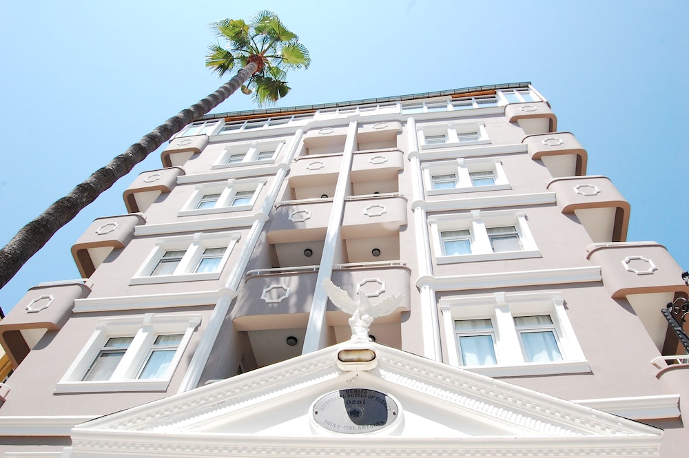 

Napoli - Antalya - Triana Hotel