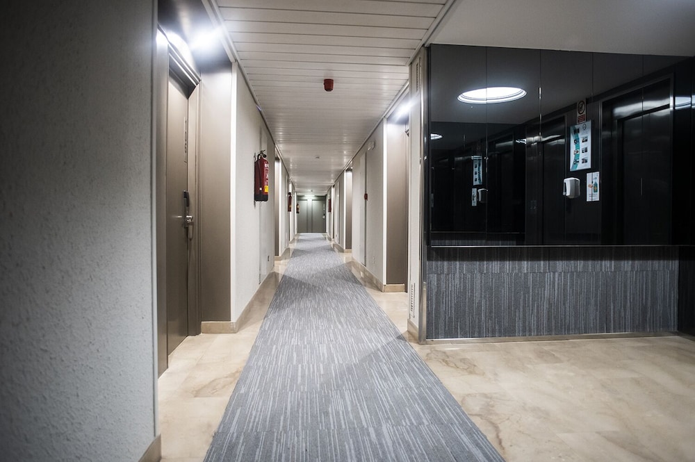 

Milano - Saragozza - B&B HOTEL Zaragoza Royal