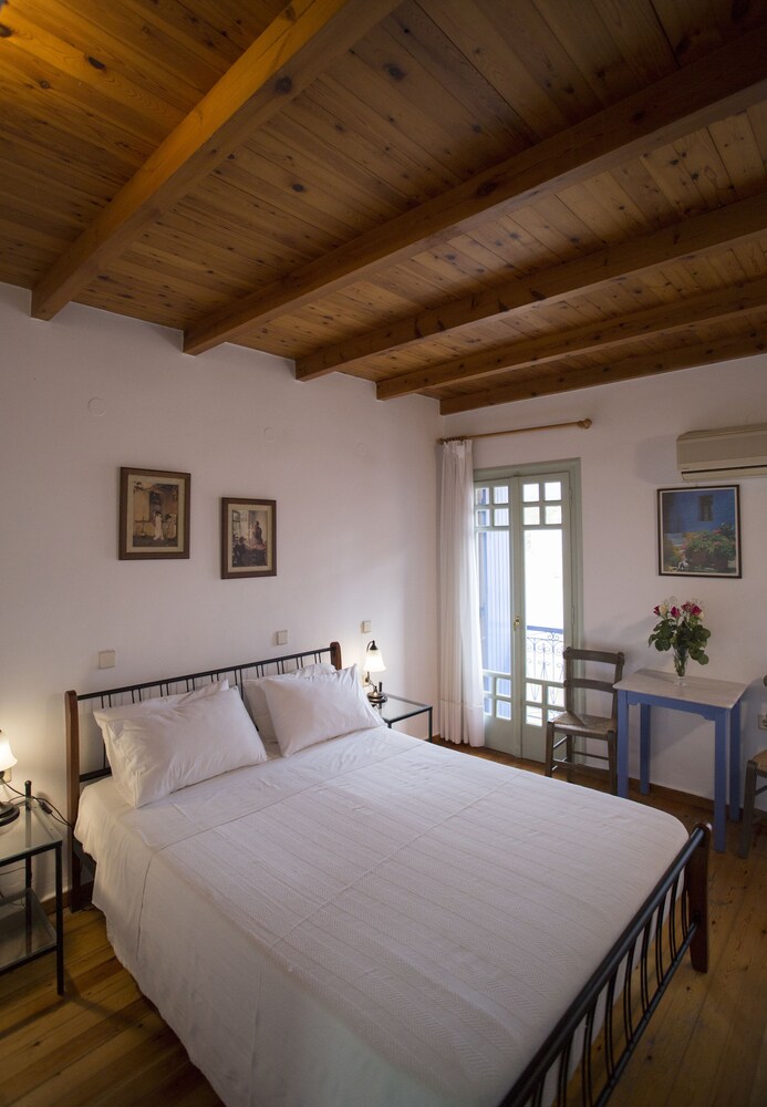 

Roma - Creta Ovest - Chania, Grecia - Nostos Hotel