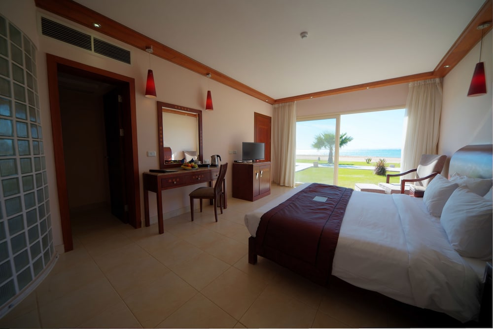

Bari - Safaga - Shams Prestige Abu Soma Resort - All inclusive