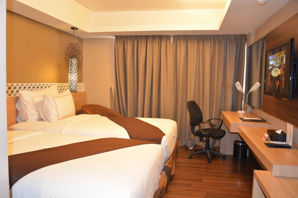 

Bari - Sanur Beach - Ramada By Wyndham Bali Sunset Road Kuta