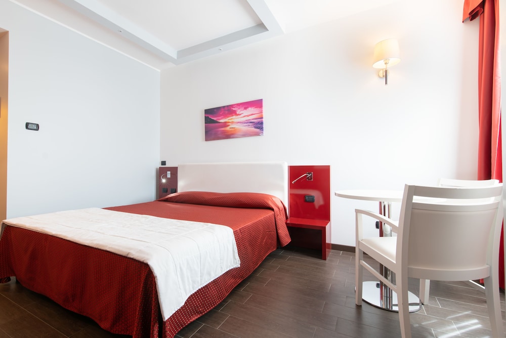

Cagliari - Busto Arsizio - Hotel Mediterraneo