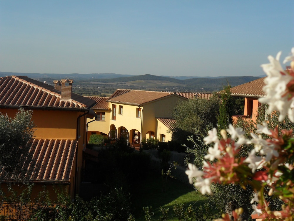 

Torino - Maremma, Toscana - Borgo Etrusco