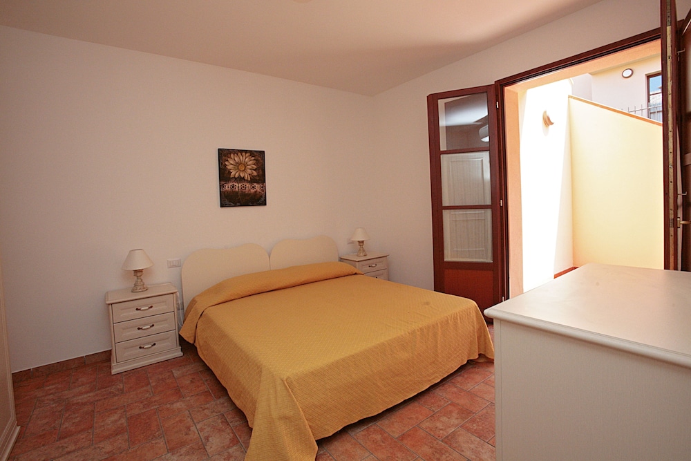 

Torino - Maremma, Toscana - Borgo Etrusco