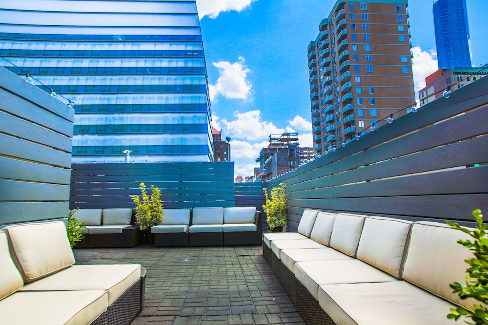

Venezia - Long Island City - Lex Hotel NYC