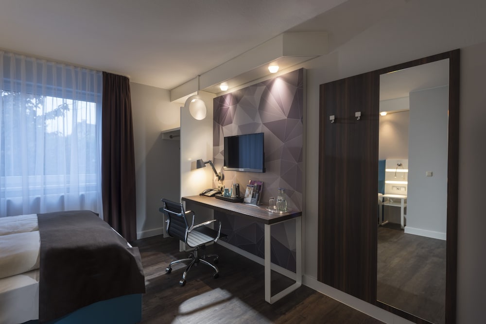 

Bologna - Bonn - Best Western Hotel Cologne Airport Troisdorf