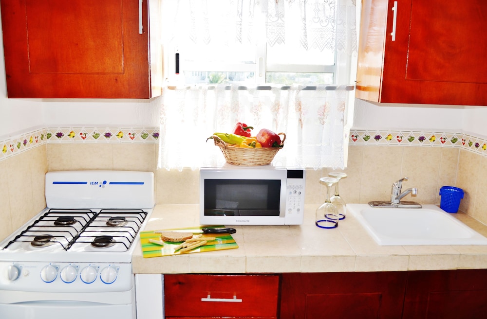 

Bari - Puerto Morelos - Corales Suites