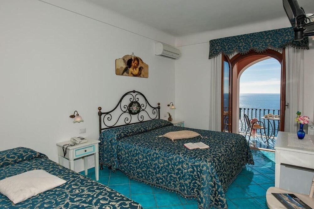

Milano - Positano - Hotel Il Gabbiano