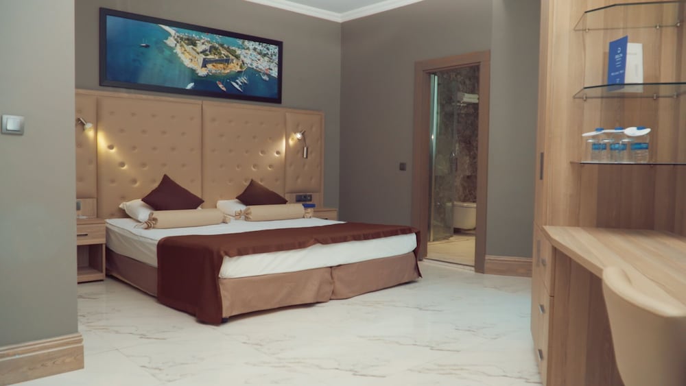 

Napoli - Türkbükü - Delta Hotels By Marriott Bodrum