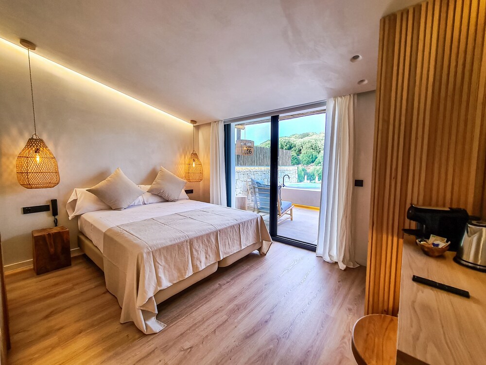 

Milano - Ferreries - S Estancia Suites