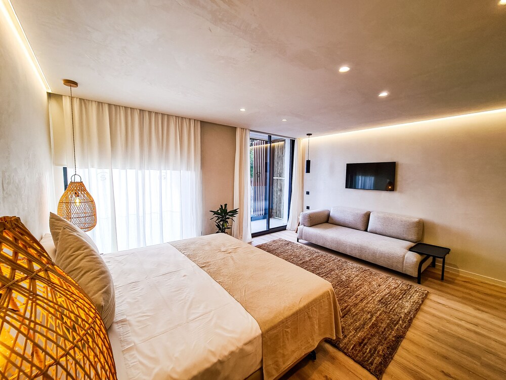 

Venezia - Es Migjorn Gran - S´Estancia Suites