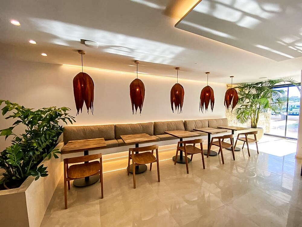 

Milano - Ferreries - S´Estancia Suites