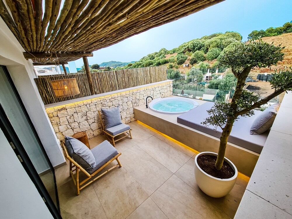 

Venezia - Es Migjorn Gran - S´Estancia Suites