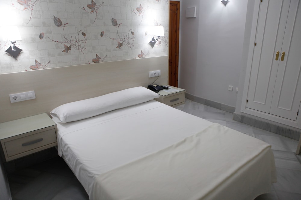 

Milano - El Puerto de Santa María - Hostal Chaikana