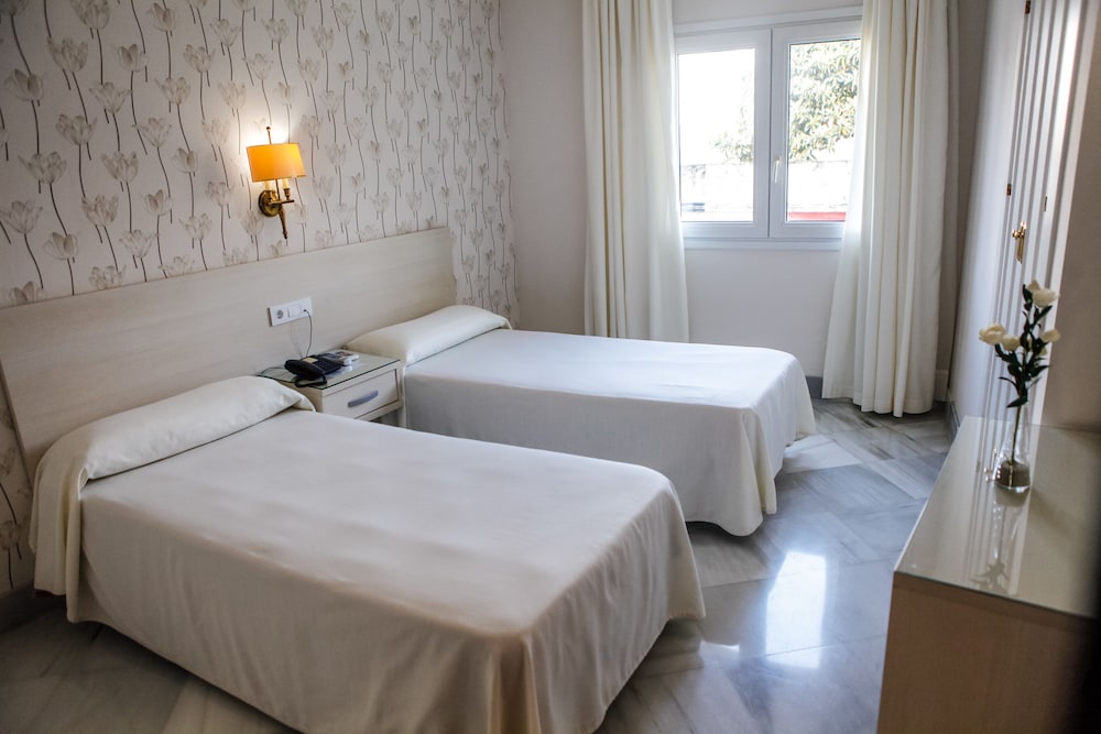 

Milano - El Puerto de Santa María - Hostal Chaikana
