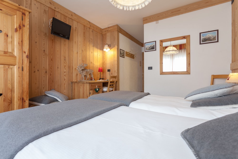 

Roma - Courmayeur - Hotel Vallée Blanche Courmayeur