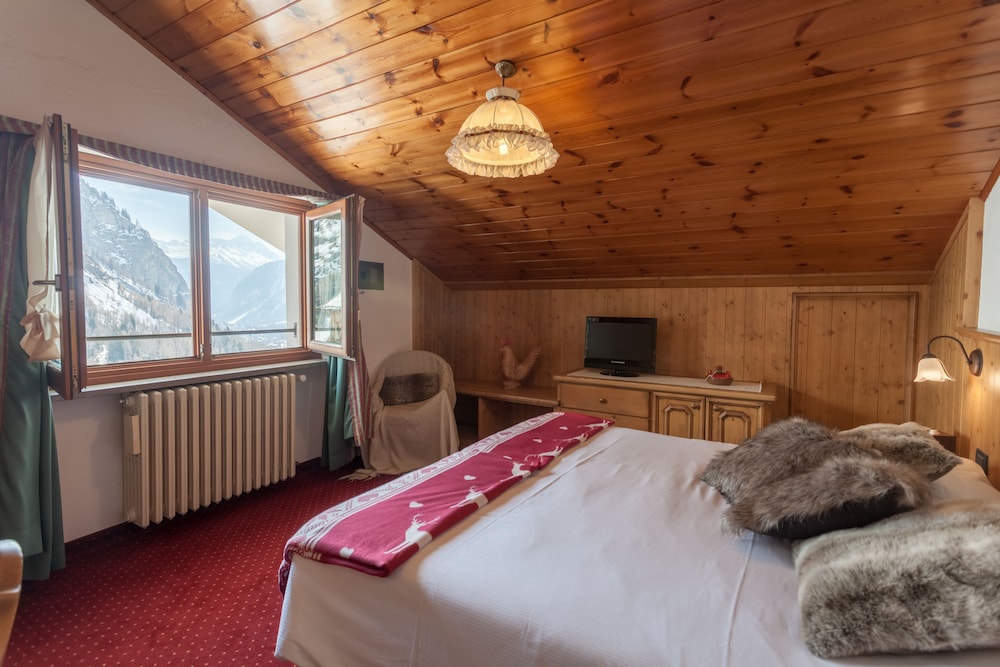 

Palermo - Courmayeur - Hotel Vallée Blanche Courmayeur