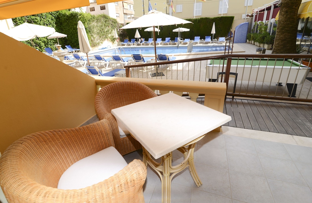 

Firenze - Cala Ratjada - Hotel Amoros