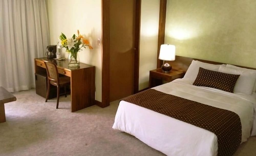 

Napoli - Santo Domingo - Hotel Villa Tournon