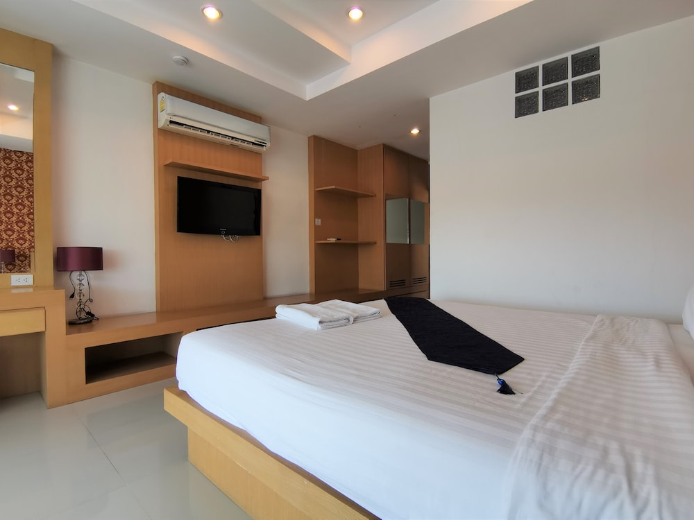 

Milano - Rawai - Le Desir Resortel