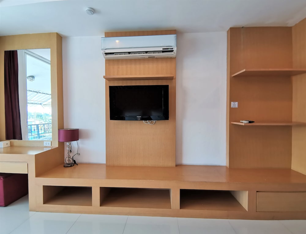 

Milano - Rawai - Le Desir Resortel