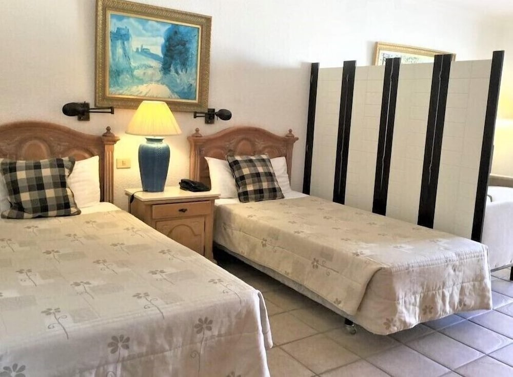 

Roma - Playa Fañabe - Beverly Hills Suites - Excel Hotels & Resorts