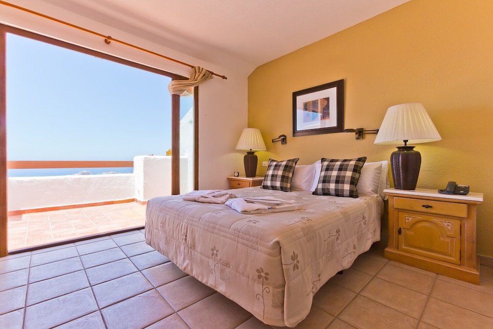 

Catania - Playa Fañabe - Beverly Hills Suites - Excel Hotels & Resorts