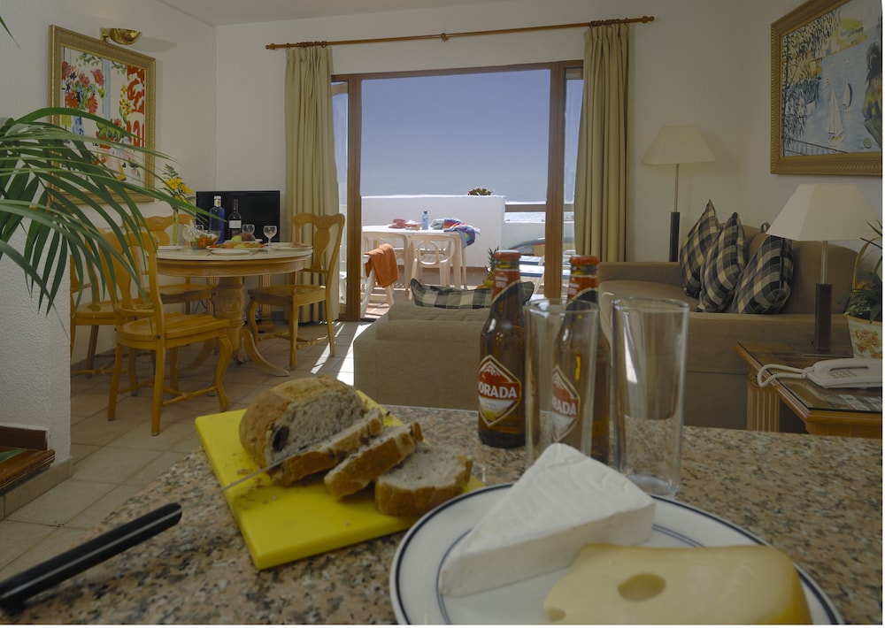 

Catania - Arona - Beverly Hills Suites - Excel Hotels & Resorts