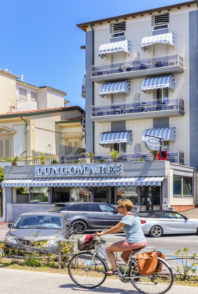 

Milano - Viareggio - Hotel Lungomare