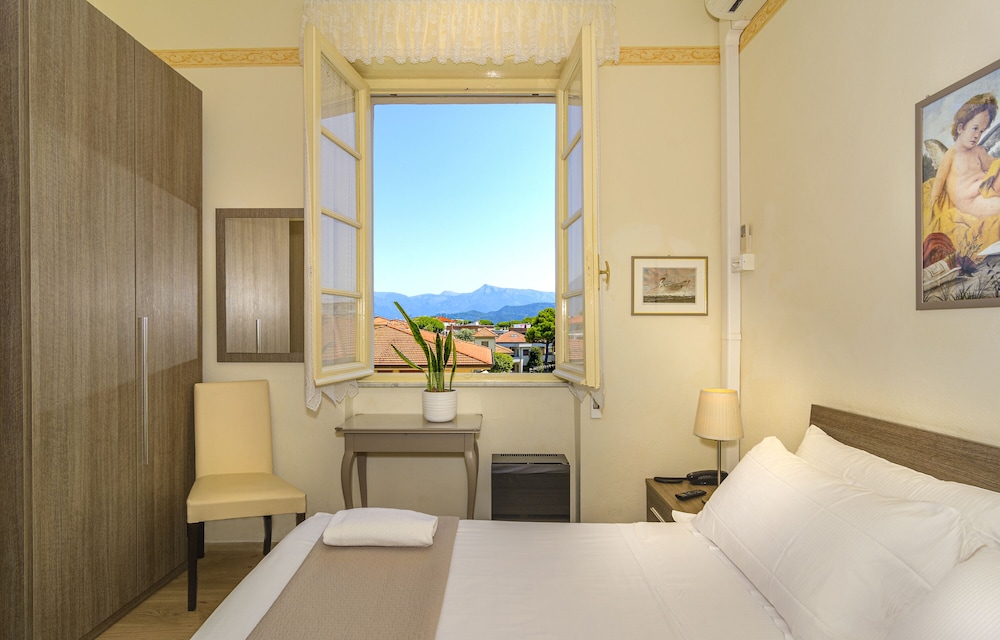

Venezia - Versilia e Costa Toscana, Mare Italia - Hotel Lungomare