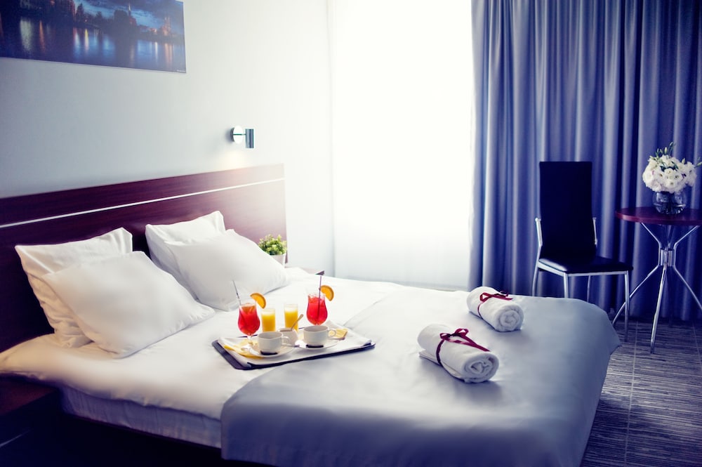 

Bologna - Bielany Wrocławskie - Hotel Śląsk