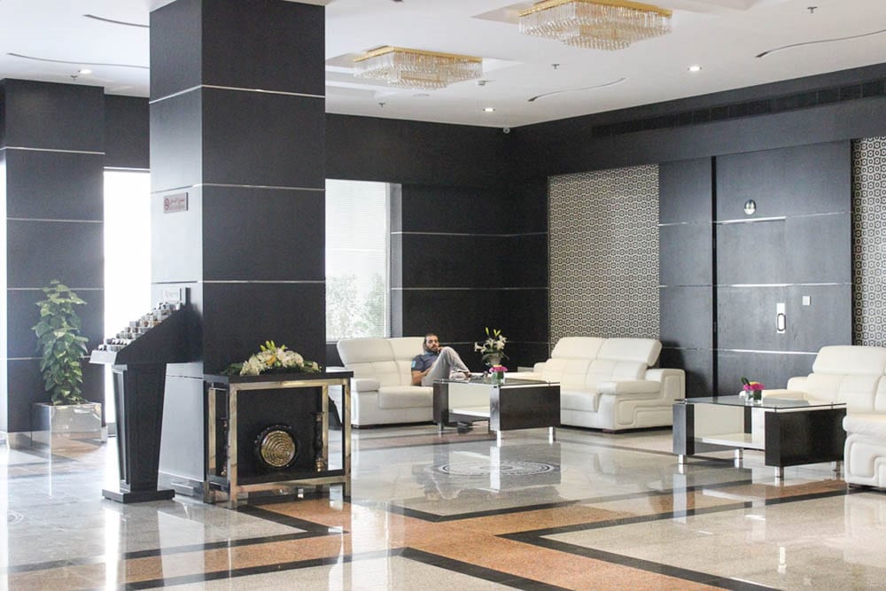 

Milano - Bahrain - Royal Phoenicia Hotel