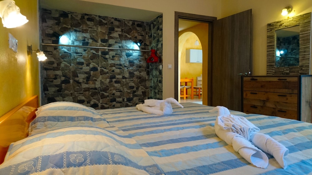

Milano - Rethymno - Katerini Apartments Hotel