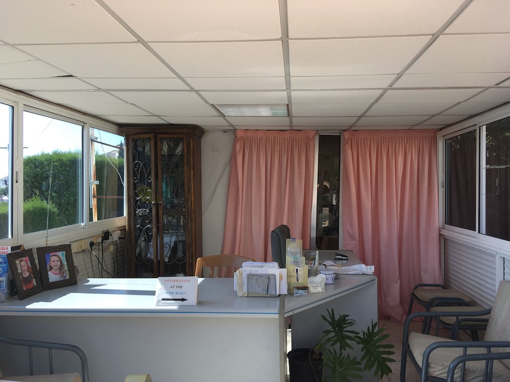 

Venezia - Pissouri - Kotzias Beach Apartments