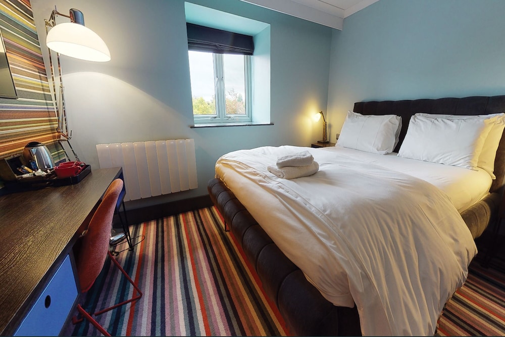 

Roma - Manchester Airport - Village Hotel Manchester Cheadle