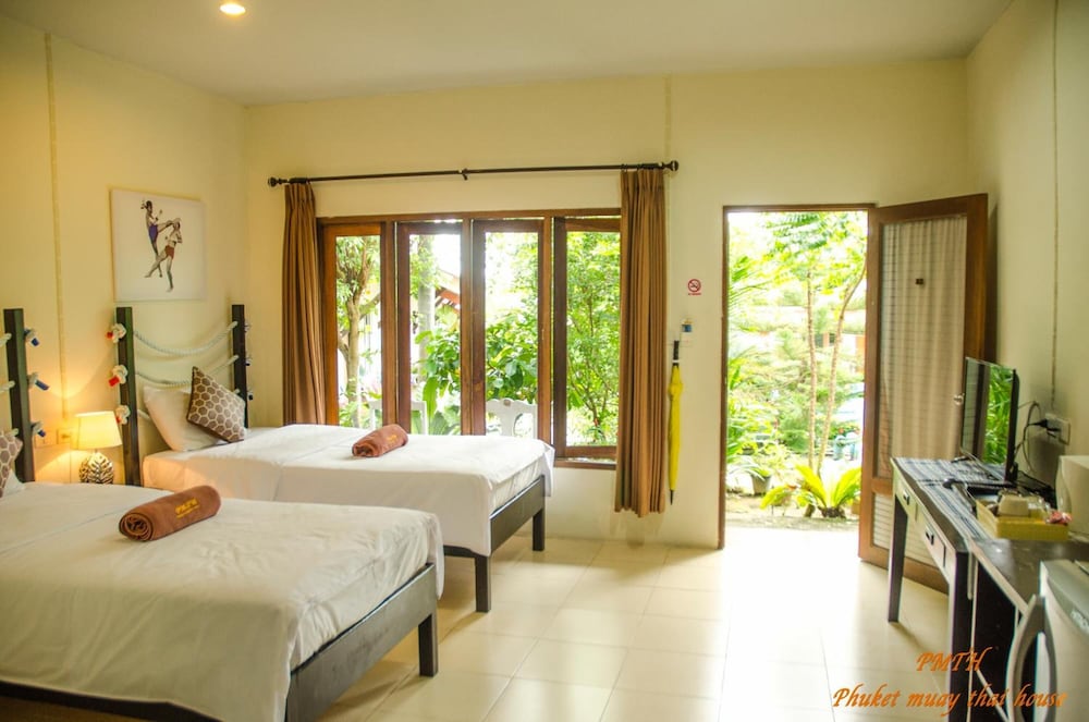

Roma - Ban Bang Khu - Phuket Muay Thai House