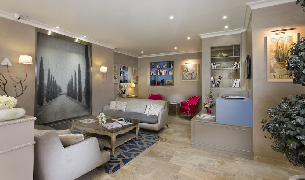 

Genova - Disneyland Paris, Ile-de-France, Francia - Hotel Daumesnil-Vincennes