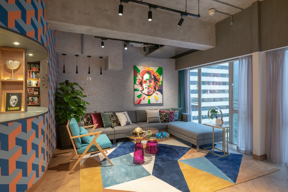 

Roma - Lamma Island - Southside by Ovolo