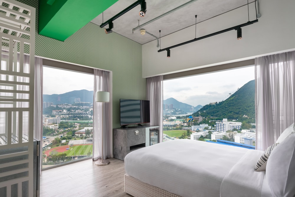 

Milano - Lamma Island - Southside by Ovolo