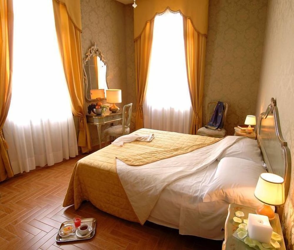 

Catania - Lido di Venezia - Hotel Canal