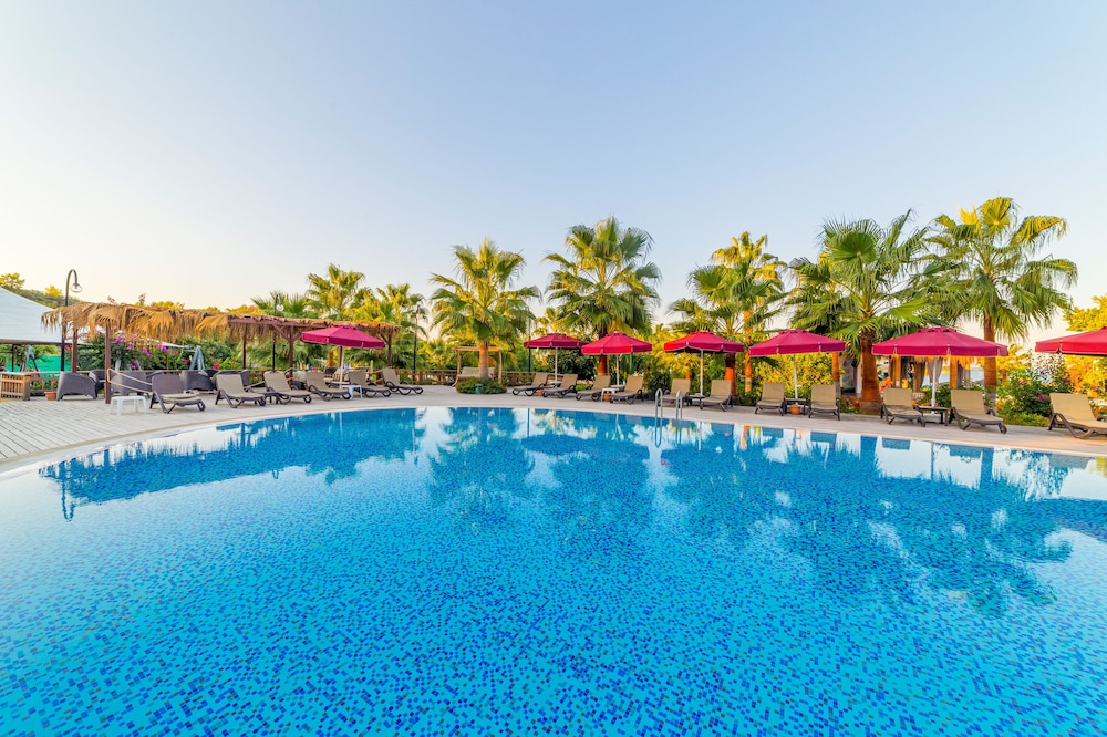 

Milano - Okurcalar - Justiniano Deluxe Resort