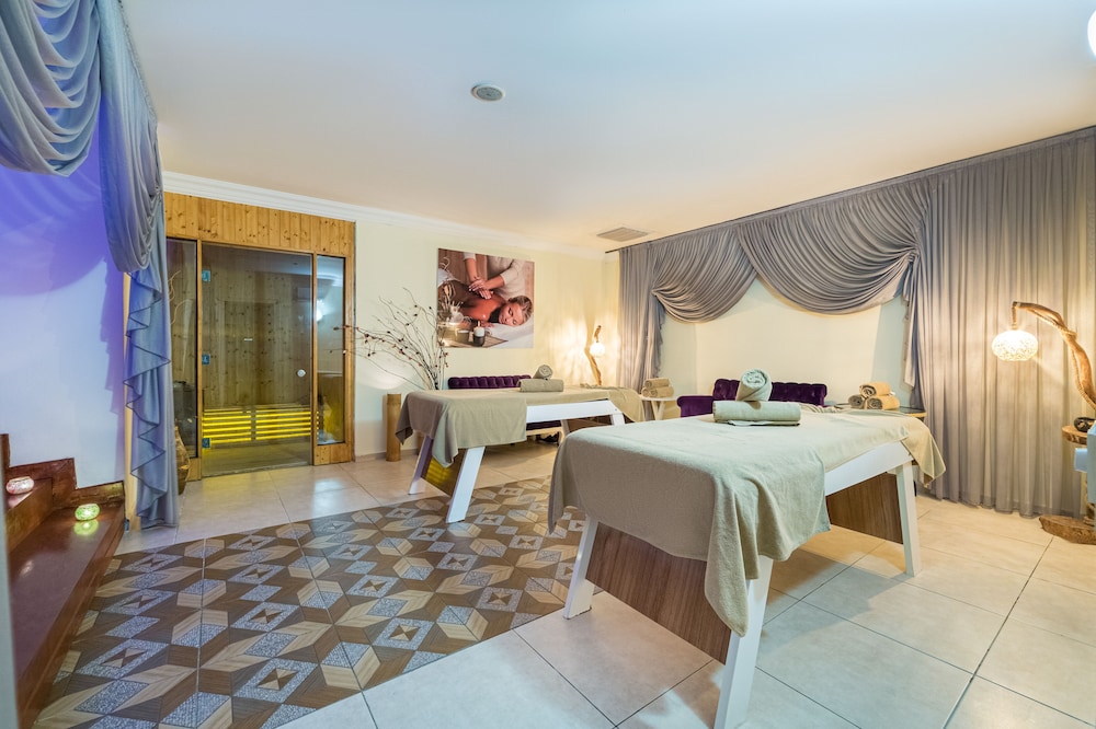 

Milano - Okurcalar - Justiniano Deluxe Resort