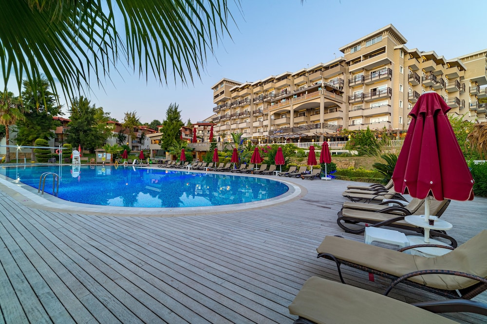 

Roma - Okurcalar - Justiniano Deluxe Resort