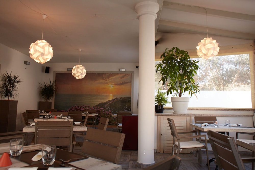 

Pescara - Capo Testa - Santa Teresa di Gallura - Hotel Mûita di Mari