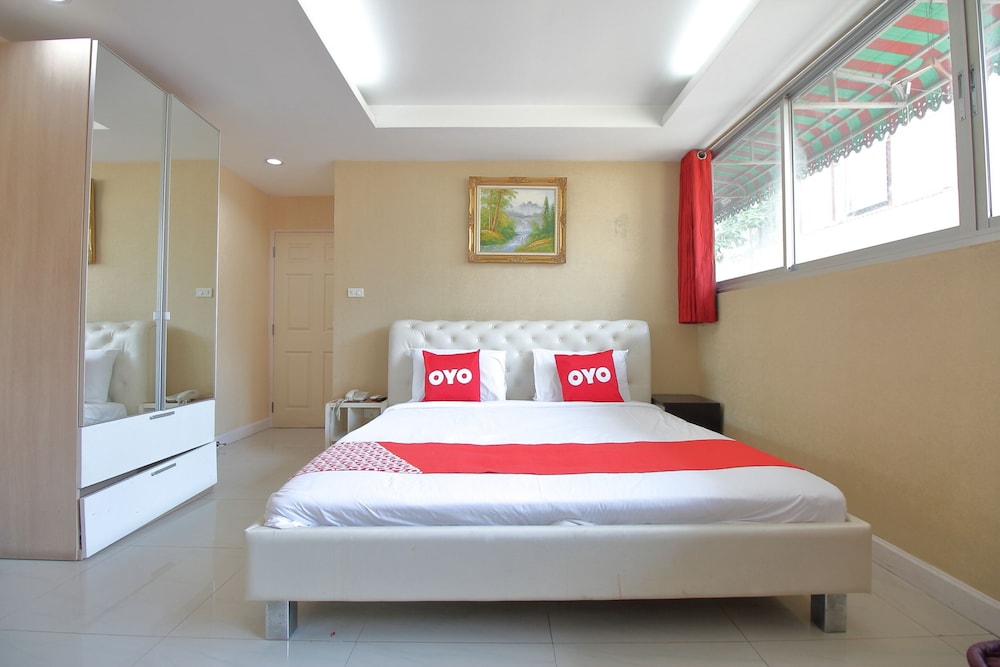 

Napoli - Ban Ao Phra - Diamond Residence Silom