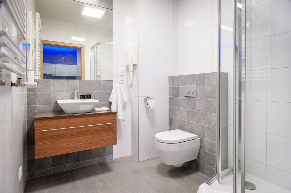 

Milano - Wroclaw - Aparthotel Invite