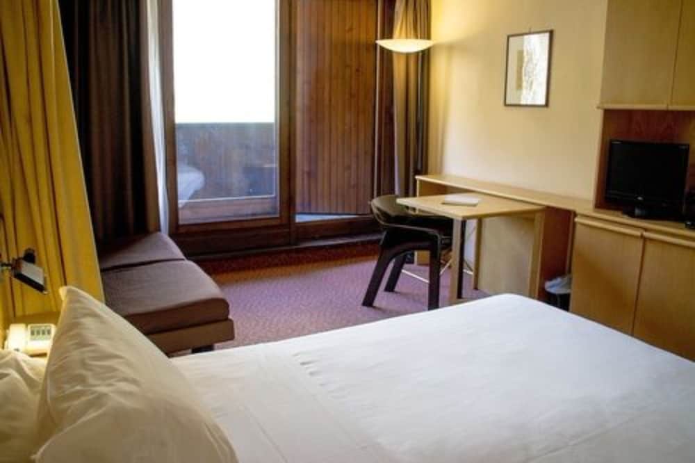 

Cagliari - La Thuile - Hotel Les Jumeaux Courmayeur