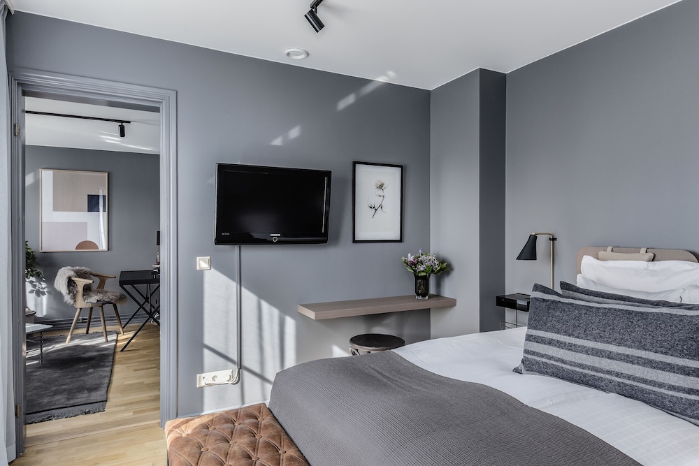 

Milano - Upplands-Väsby - Såstaholm Hotel & Konferens